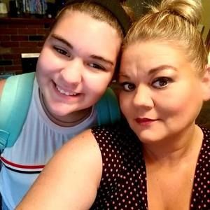 Meet your Posher, Stephenie